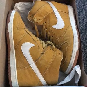 COPY - Nike Sky Hi sneaker wedge